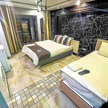 מלון Little Taksim 3*